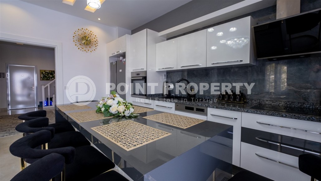 Вилла 2020 года постройки с оригинальным авторским дизайном, в престижном районе Аланьи - Каргыджак-id-7560-фото-5