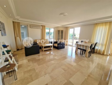 Cozy apartment with furniture and household appliances in a picturesque area of Alanya - Upper Oba-id-7561-photo-2