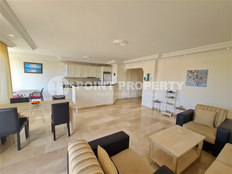 Cozy apartment with furniture and household appliances in a picturesque area of Alanya - Upper Oba-id-7561-photo-3