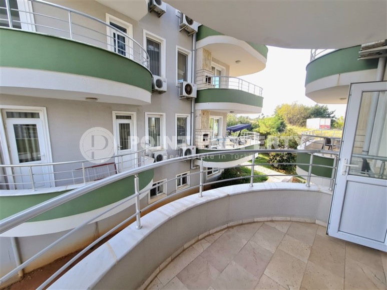 Cozy apartment with furniture and household appliances in a picturesque area of Alanya - Upper Oba-id-7561-photo-10