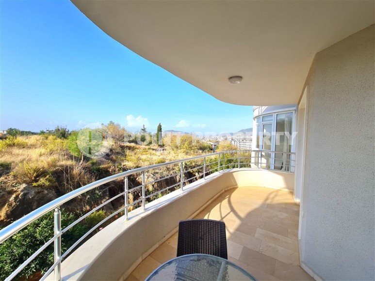 Cozy apartment with furniture and household appliances in a picturesque area of Alanya - Upper Oba-id-7561-photo-12