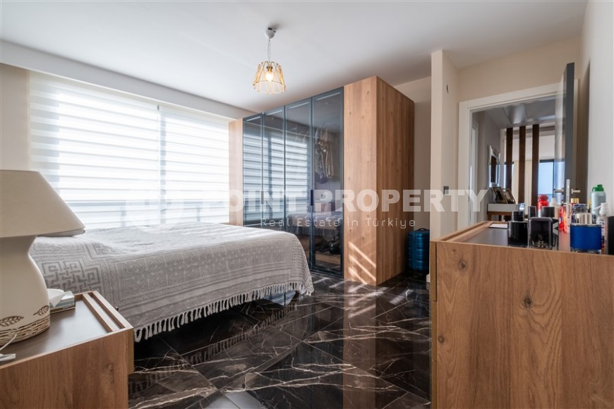 Bright, comfortable apartment with panoramic sea views, in a modern residential complex with rich internal infrastructure-id-7563-photo-8