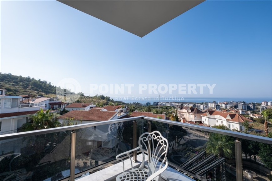 Bright, comfortable apartment with panoramic sea views, in a modern residential complex with rich internal infrastructure-id-7563-photo-14