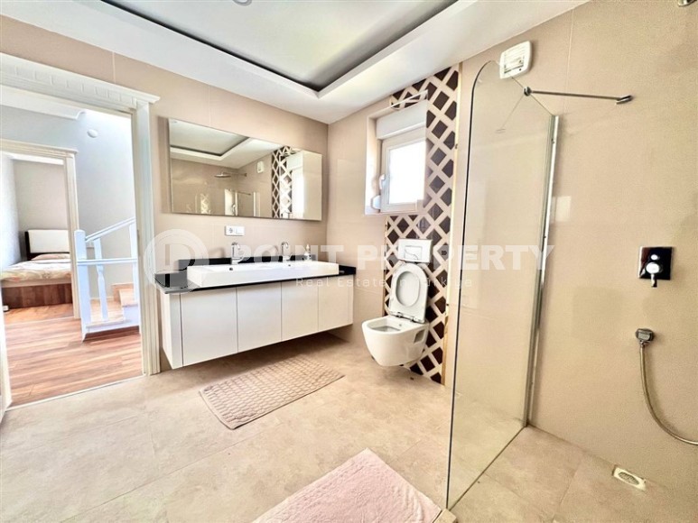 Симпатичная двухэтажная вилла 2009 года постройки, в трех километрах от центра района Каргыджак-id-7564-фото-13