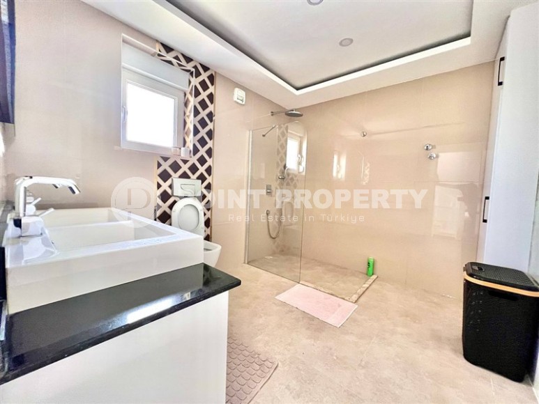 Симпатичная двухэтажная вилла 2009 года постройки, в трех километрах от центра района Каргыджак-id-7564-фото-14