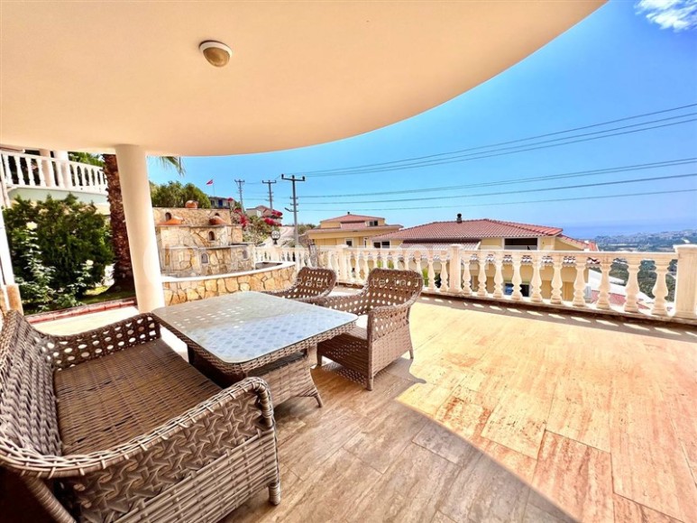 Симпатичная двухэтажная вилла 2009 года постройки, в трех километрах от центра района Каргыджак-id-7564-фото-19