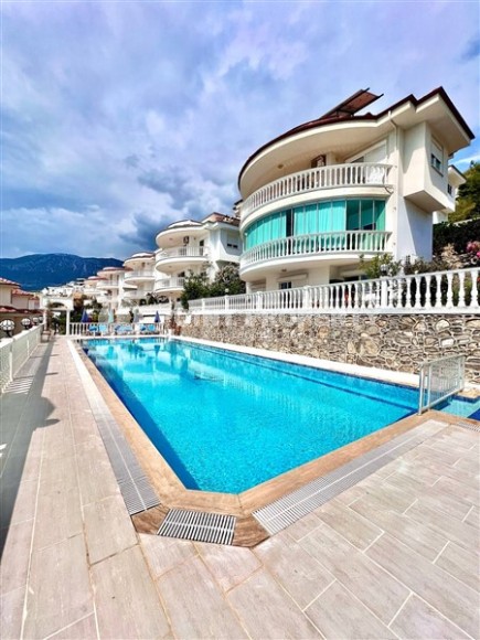 Симпатичная двухэтажная вилла 2009 года постройки, в трех километрах от центра района Каргыджак-id-7564-фото-22