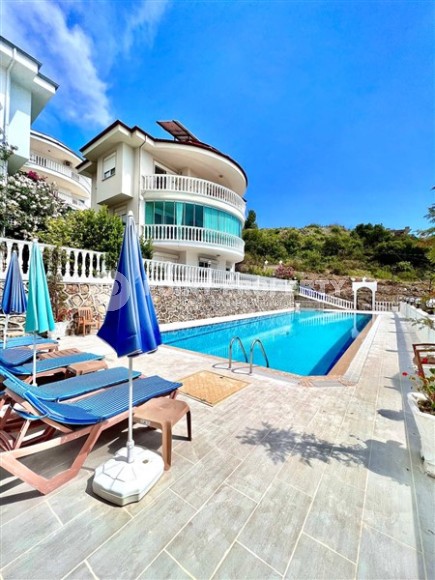 Симпатичная двухэтажная вилла 2009 года постройки, в трех километрах от центра района Каргыджак-id-7564-фото-23