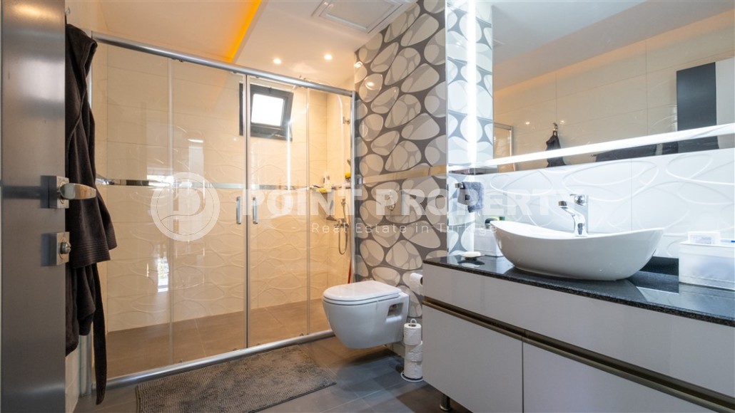 Stylish two-level apartment 3+1, with a total area of 200 m2, in a modern residential complex with hotel infrastructure-id-7565-photo-16