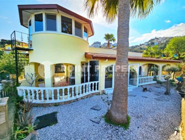 Panoramic villa 2+2 with sea views, in a green, ecologically clean area of Alanya - Kargicak-id-7567-photo-1