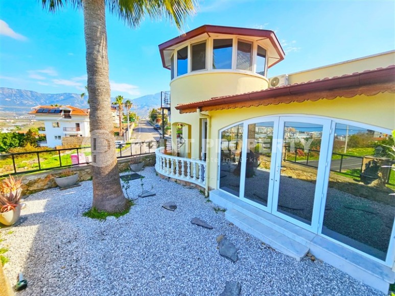 Панорамная вилла 2+2 с видом на море, в зеленом, экологически чистом районе Аланьи - Каргыджак-id-7567-фото-3