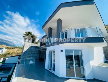 Three-storey villa 5+2 with panoramic sea views, four and a half kilometers from the beach and promenade-id-7570-photo-1