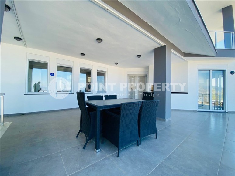 Трехэтажная вилла 5+2 с панорамным видом на море, в четырех с половиной километрах от пляжа и набережной-id-7570-фото-26