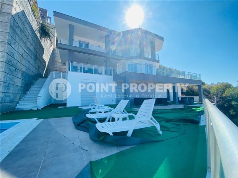 Трехэтажная вилла 5+2 с панорамным видом на море, в четырех с половиной километрах от пляжа и набережной-id-7570-фото-33