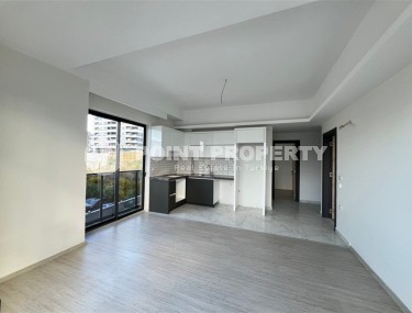 New apartment with fine finishing 1200 meters from the sea, in a promising area of Alanya - Avsallar-id-7571-photo-2