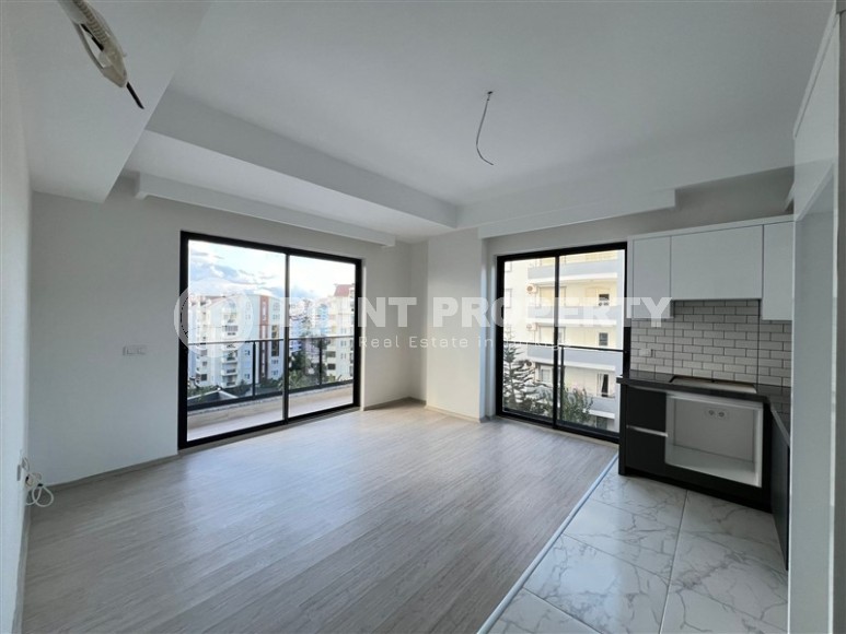 New apartment with fine finishing 1200 meters from the sea, in a promising area of Alanya - Avsallar-id-7571-photo-4