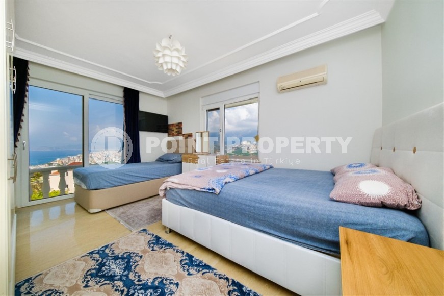 Three-storey villa 4+1 with panoramic sea views, two kilometers from the beach and promenade-id-7572-photo-9