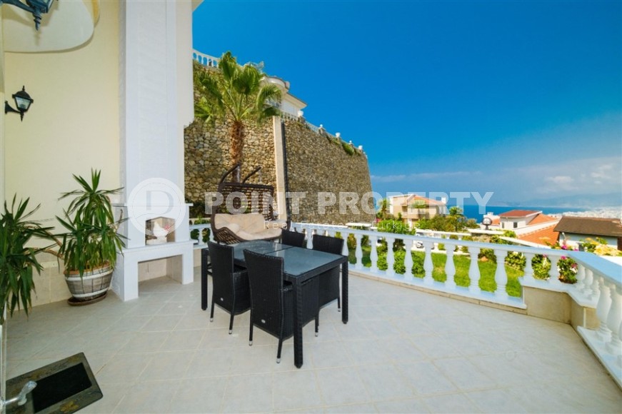 Three-storey villa 4+1 with panoramic sea views, two kilometers from the beach and promenade-id-7572-photo-20