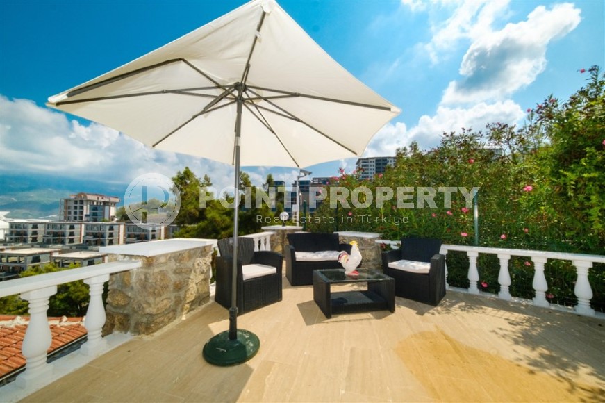 Three-storey villa 4+1 with panoramic sea views, two kilometers from the beach and promenade-id-7572-photo-26