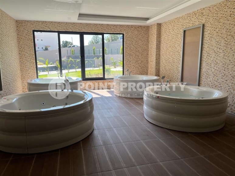 Apartments and duplexes in a new 9-storey residential complex in the resort area of Alanya - Avsallar-id-7575-photo-2