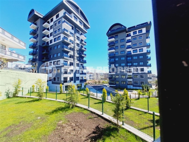 Apartments and duplexes in a new 9-storey residential complex in the resort area of Alanya - Avsallar-id-7575-photo-10