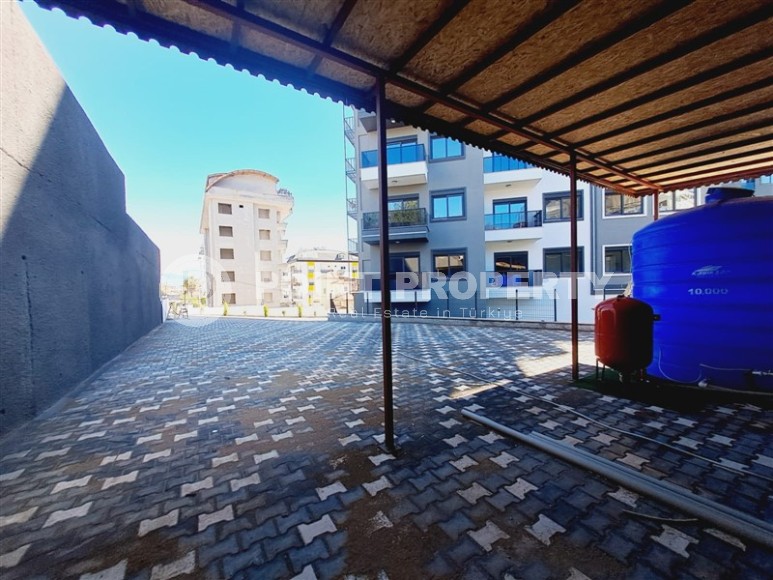 Apartments and duplexes in a new 9-storey residential complex in the resort area of Alanya - Avsallar-id-7575-photo-14