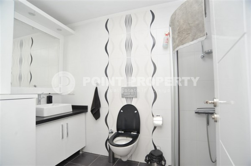 Furnished two bedroom apartment, 100m², 700m from Cleopatra Beach, Alanya center-id-1584-photo-11