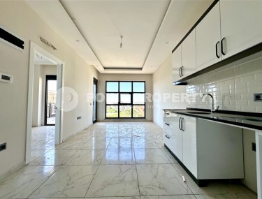 Spacious, bright 1+1 apartment one and a half kilometers from the sea, in a new area of Alanya - Upper Oba-id-7578-photo-2