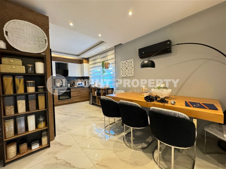 Стильная двухуровневая квартира с собственным бассейном и садом, в европейском районе Аланьи - Нижняя Оба-id-7583-фото-3