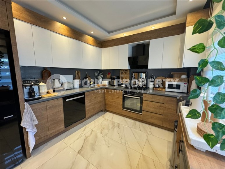 Стильная двухуровневая квартира с собственным бассейном и садом, в европейском районе Аланьи - Нижняя Оба-id-7583-фото-4