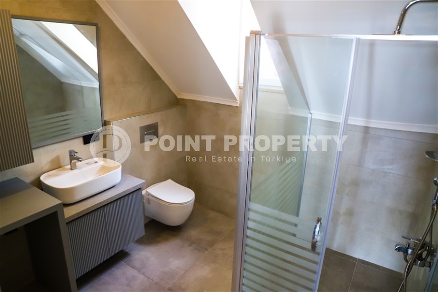 Атмосферная двухэтажная вилла 4+1 с бассейном и садом, в трех с половиной километрах от моря.-id-7597-фото-15