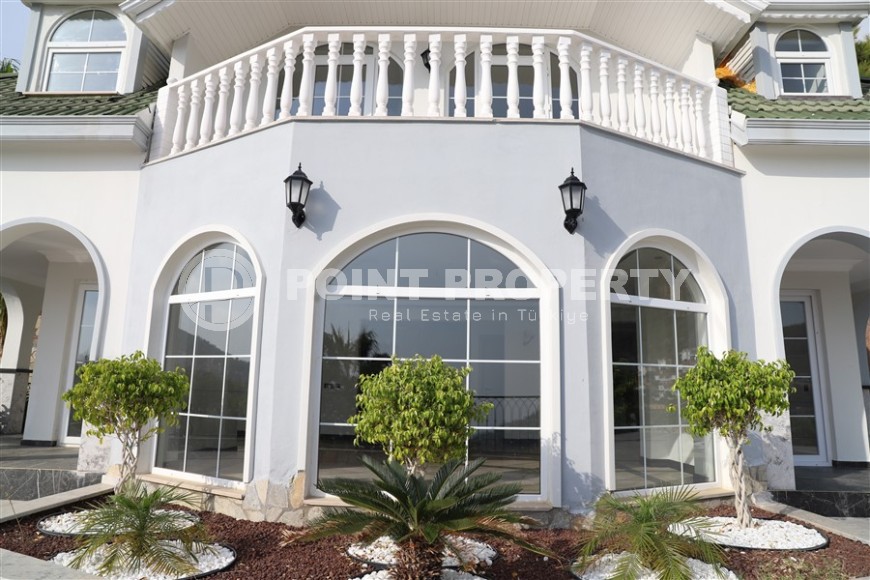 Атмосферная двухэтажная вилла 4+1 с бассейном и садом, в трех с половиной километрах от моря.-id-7597-фото-24