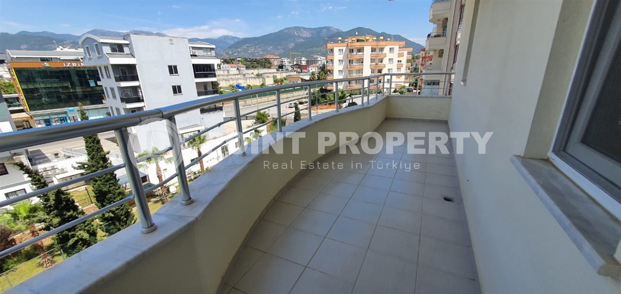 Светлая, просторная квартира 3+1, общей площадью 140 м2, в центре спокойного района Аланьи - Тосмур-id-7598-фото-11