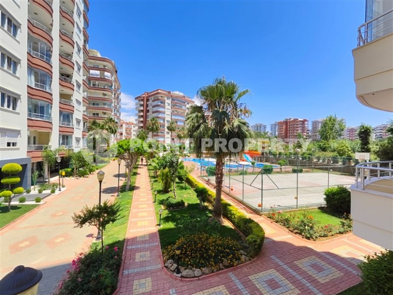 Светлая, просторная квартира 3+1, общей площадью 140 м2, в центре спокойного района Аланьи - Тосмур-id-7598-фото-21