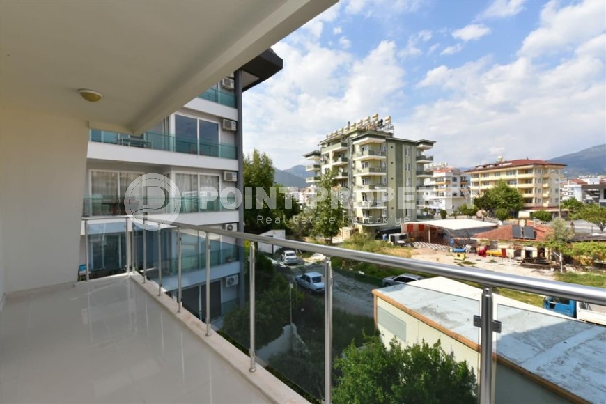 Готовая к проживанию квартира 1+1 в 300 метрах от моря, в центре европейского района Аланьи - Нижняя Оба-id-7612-фото-9