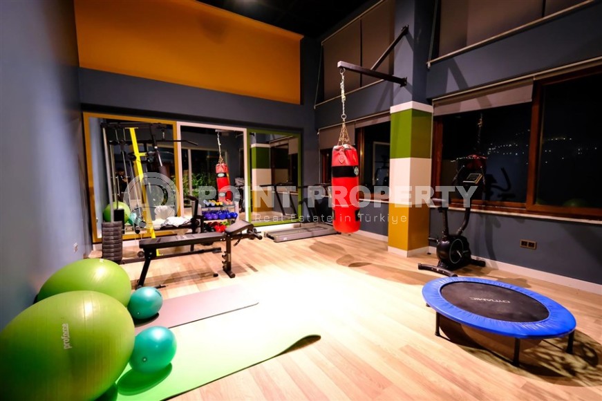 Elite detached villa with a swimming pool and a garden, in a prestigious area of Alanya - Bektas-id-7614-photo-19