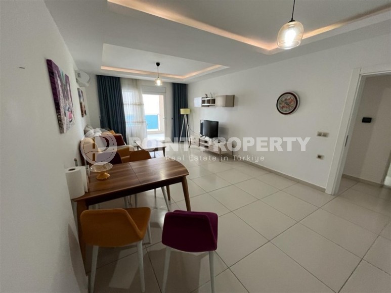 Ready-to-move-in apartment 1+1, with a total area of 70 m2, in the center of the modern area of Alanya - Mahmutlar-id-7617-photo-2