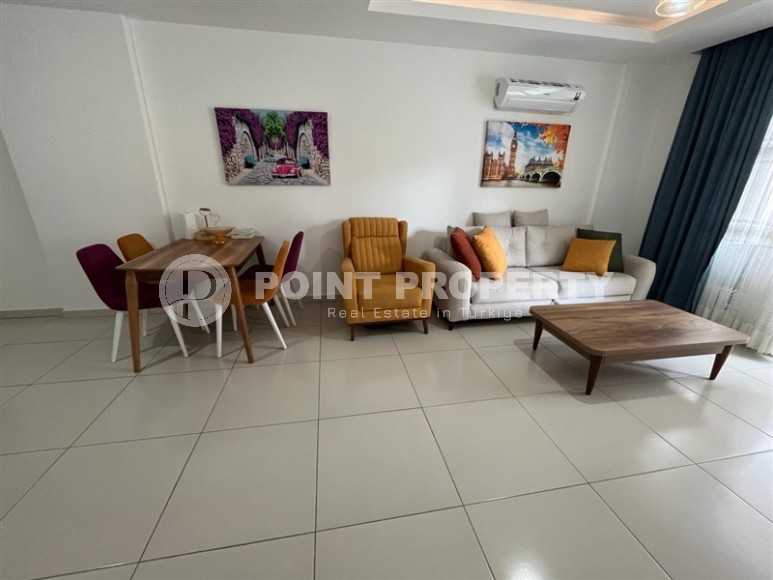 Ready-to-move-in apartment 1+1, with a total area of 70 m2, in the center of the modern area of Alanya - Mahmutlar-id-7617-photo-3