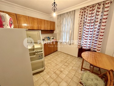 Furnished apartment 2+1 550 meters from the sea, in the center of the popular Mediterranean resort - Alanya-id-7618-photo-5