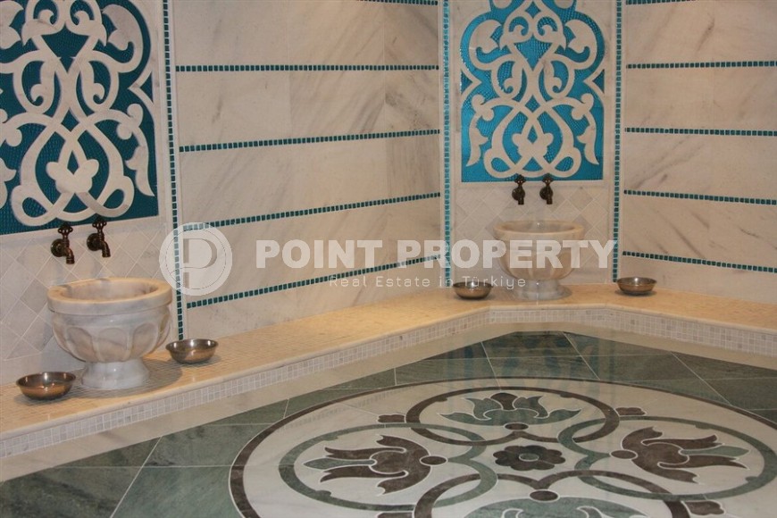 Bright, cozy 2+1 apartment 50 meters from the luxurious Cleopatra Beach, in the center of Alanya-id-7622-photo-10