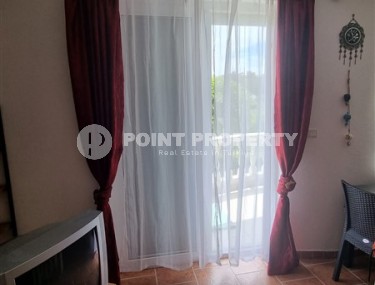 Budget furnished apartment 2+1, with a total area of 85 m2, in a quiet area of Alanya - Avsallar-id-7627-photo-4