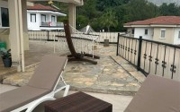 Detached villa with a swimming pool and garden area, four and a half kilometers from the sea-id-7633-photo-10