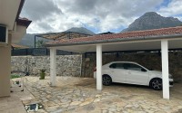 Detached villa with a swimming pool and garden area, four and a half kilometers from the sea-id-7633-photo-13