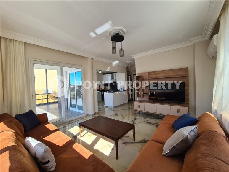 Готовая к проживанию двухэтажная вилла с панорамным видом на море, в престижном районе Аланьи - Бекташ-id-7634-фото-4