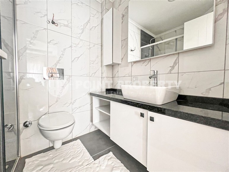 Compact apartment 3+1, total area 80 m2, 500 meters from the sea, in the center of Mahmutlar-id-7639-photo-12