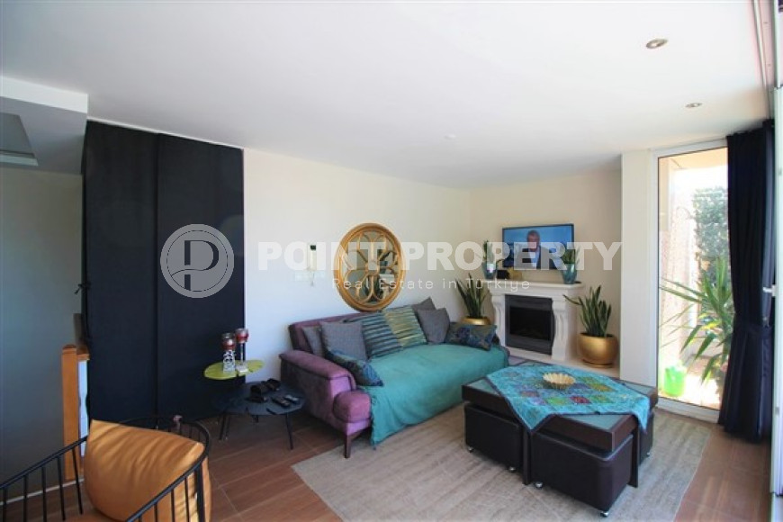 Luxury two-level apartment with three bedrooms, 300m², in Alanya area - Cikcilli-id-1589-photo-11