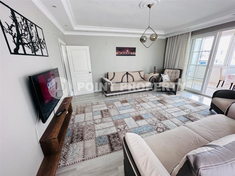 Cozy bright apartment 800 meters from the sea, on the 3rd floor in a comfortable residential complex with a swimming pool and a garden-id-7641-photo-2