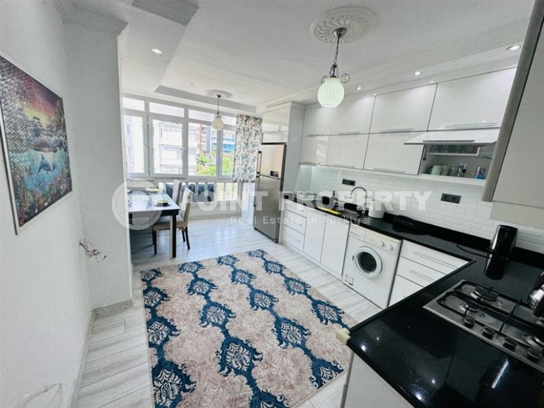 Cozy bright apartment 800 meters from the sea, on the 3rd floor in a comfortable residential complex with a swimming pool and a garden-id-7641-photo-3