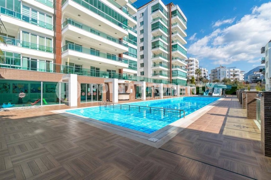 Готовая к проживанию квартира 2+1 в 450 метрах от моря, в центре района Тосмур-id-7642-фото-13