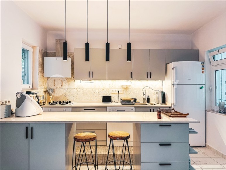 Комфортабельная вилла-близнец с собственным садовым участком, в престижном районе Аланьи - Каргыджак-id-7644-фото-4